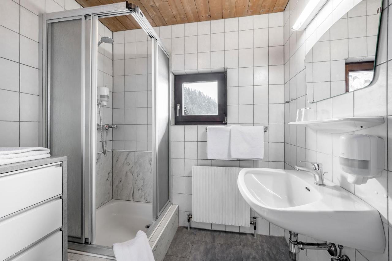 Gasthof Schroll Kirchbichl Esterno foto