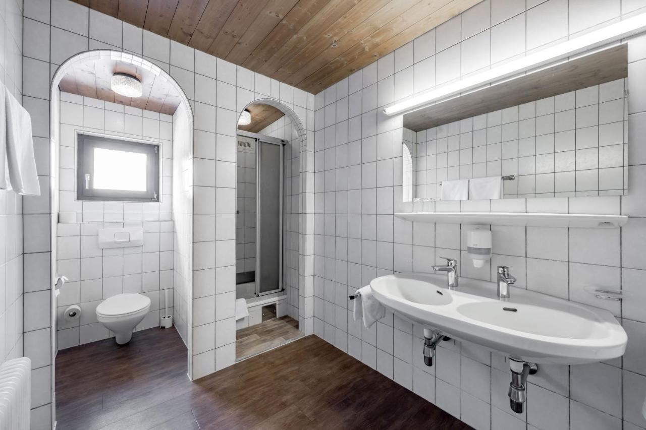 Gasthof Schroll Kirchbichl Esterno foto